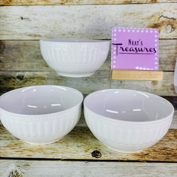 Pfaltzgraff SPARTA White Embossed Ribbeds Dots Stoneware Soup Cereal Bowls Set 3